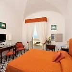 Santa Caterina Hotel 5*