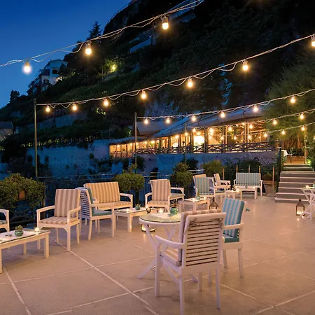 Santa Caterina Hotel