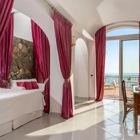 ホテル サンタ カテリーナ