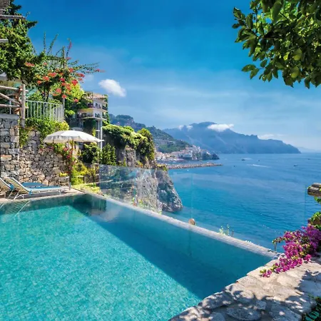 Santa Caterina Hotel 5*